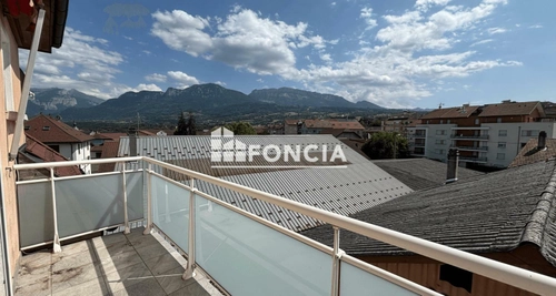 Image d'un appartement 4 pièces 154 m² à 340000€ à la roche-sur-foron (74800)