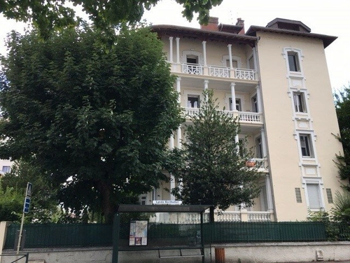 Image d'un appartement 5 pièces 165 m² à 3000€ à annecy (74000)