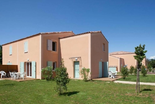 Image d'un appartement 3 pièces 46 m² à 64000€ à aubignan (84810)