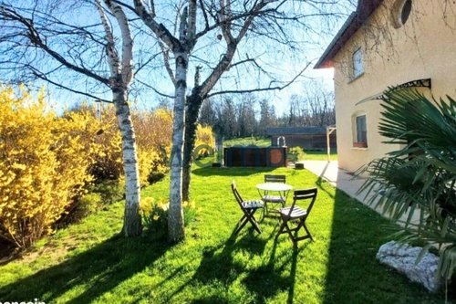 Image d'un maison 7 pièces 223 m² à 699990€ à reignier-ésery (74930)