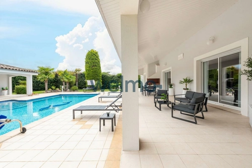 Image d'un maison 6 pièces 302 m² à 775000€ à castelginest (31780)