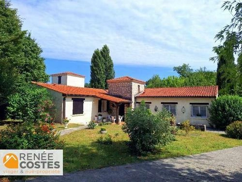 Image d'un maison 8 pièces 254 m² à 119310€ à saintes (17100)