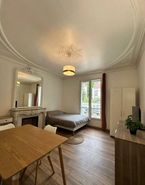Image d'un studio 24 m² à 850€ à le raincy (93340)