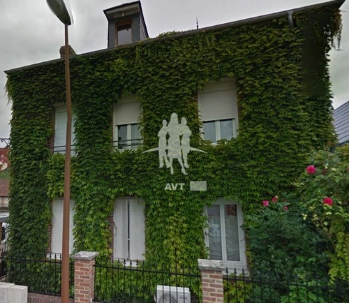 Image d'un maison 7 pièces 197 m² à 294000€ à pont-saint-pierre (27360)
