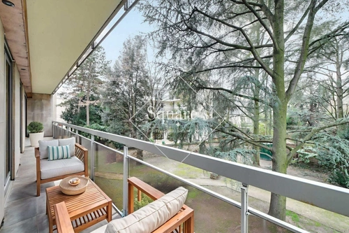 Image d'un appartement 4 pièces 105 m² à 1290000€ à neuilly-sur-seine (92200)