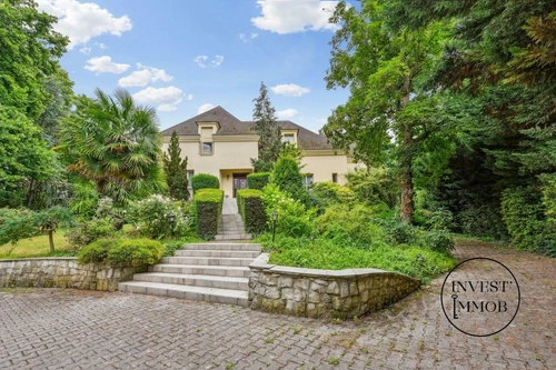 Image d'un maison 12 pièces 365 m² à 2275000€ à louveciennes (78430)