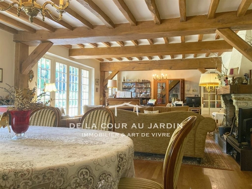 Image d'un maison 7 pièces 179 m² à 599000€ à les mesnuls (78490)