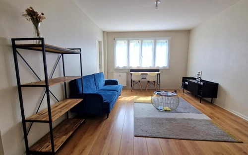 Image d'un appartement 4 pièces 76 m² à 90000€ à canteleu (76380)
