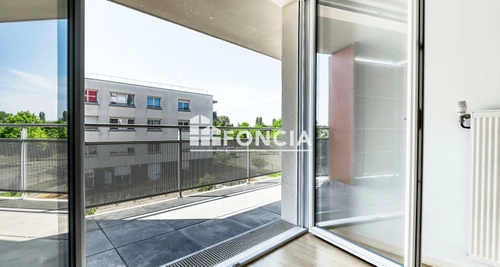 Image d'un appartement 3 pièces 55 m² à 152000€ à le mée-sur-seine (77350)