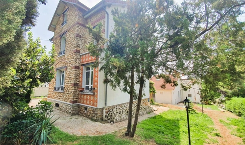 Image d'un maison 5 pièces 132 m² à 625000€ à brie-comte-robert (77170)