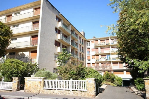 Image d'un appartement 5 pièces 103 m² à 470000€ à le vésinet (78110)