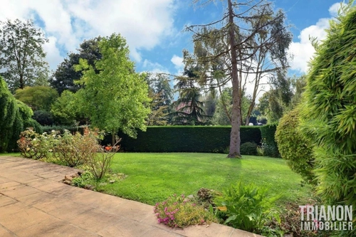 Image d'un maison 7 pièces 210 m² à 930000€ à feucherolles (78810)