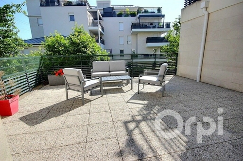 Image d'un appartement 2 pièces 43 m² à 205000€ à "élancourt" (78990)