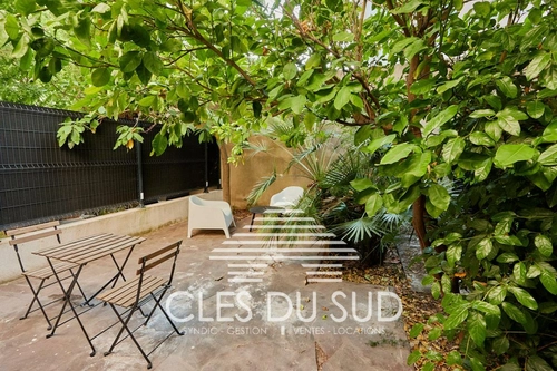 Image d'un appartement 2 pièces 29 m² à 160000€ à toulon (83100)