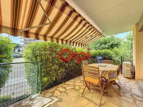 Image d'un appartement 3 pièces 60 m² à 315000€ à sainte-maxime (83120)