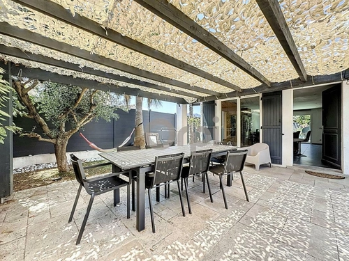 Image d'un maison 6 pièces 111 m² à 572000€ à roquebrune-sur-argens (83520)