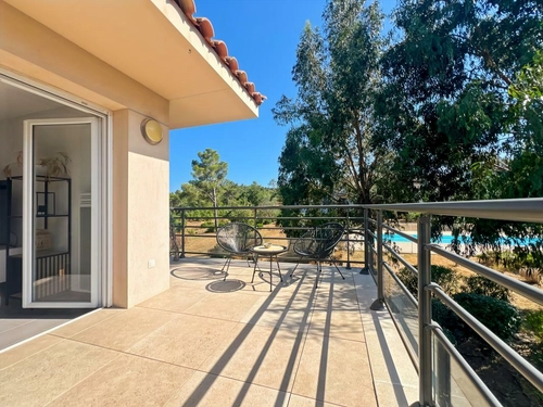 Image d'un appartement 2 pièces 43 m² à 224900€ à roquebrune-sur-argens (83520)