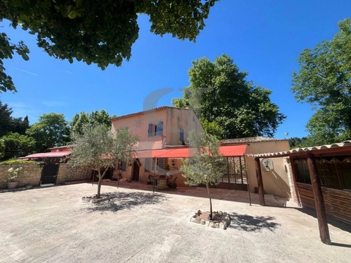Image d'un maison 17 pièces 282 m² à 1170000€ à l'isle-sur-la-sorgue (84800)