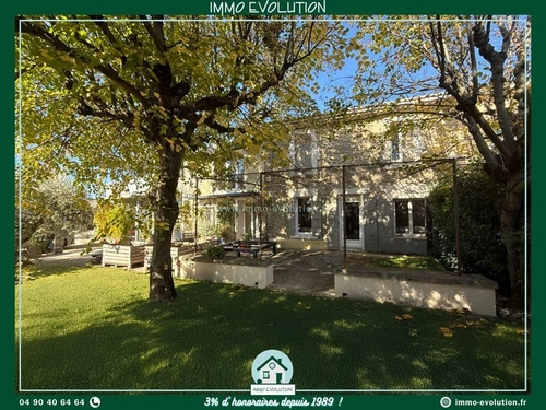 Image d'un maison 8 pièces 194 m² à 620000€ à orange (84100)