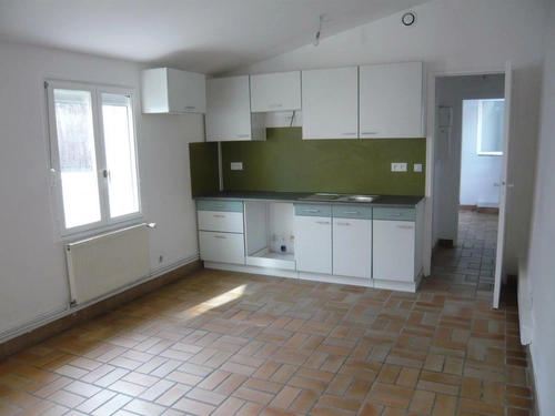Image d'un appartement 2 pièces 39 m² à 817.68€ à corbeil-essonnes (91100)