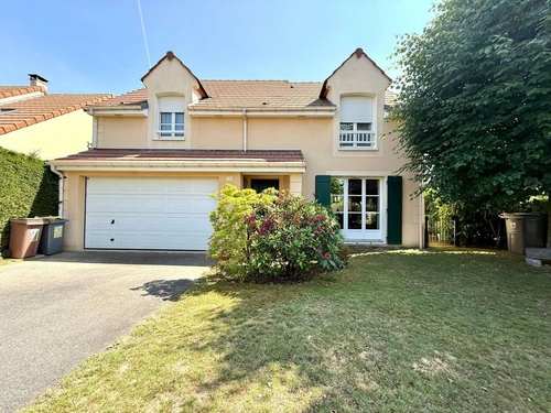 Image d'un maison 6 pièces 140 m² à 479000€ à nozay (10700)