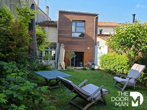 Image d'un maison 11 pièces 236 m² à 519700€ à saintes (17100)