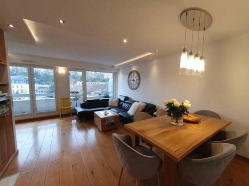 Image d'un appartement 3 pièces 56 m² à 1639.79€ à sèvres (92310)