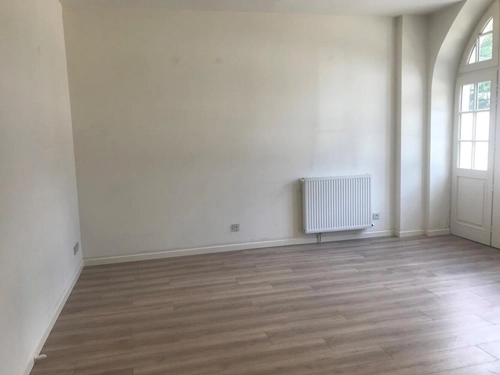 Image d'un appartement 2 pièces 44 m² à 596€ à auxerre (89000)