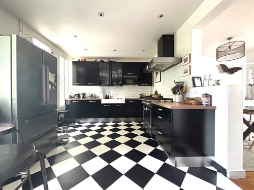 Image d'un maison 5 pièces 135 m² à 920000€ à suresnes (92150)