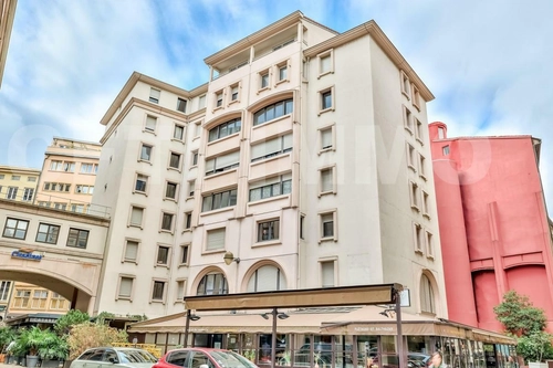 Image d'un appartement 3 pièces 71 m² à 1177€ à lyon 2ème (69002)