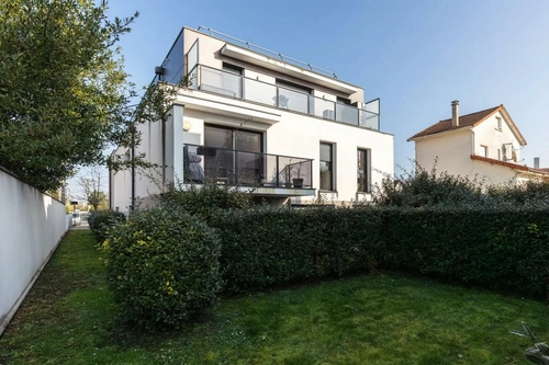 Image d'un appartement 3 pièces 65 m² à 230000€ à livry-gargan (93190)