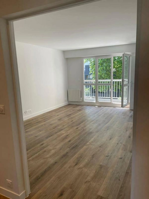 Image d'un appartement 3 pièces 70 m² à 199500€ à trappes (78190)