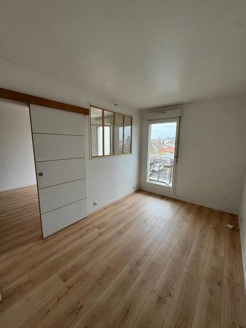Image d'un appartement 2 pièces 31 m² à 229000€ à joinville-le-pont (94340)