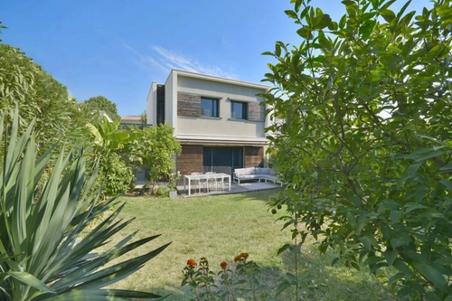 Image d'un maison 4 pièces 94 m² à 745000€ à antibes (06600)