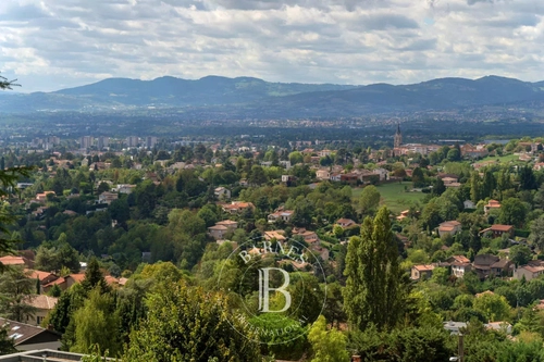 Image d'un maison 6 pièces 198 m² à 1100000€ à saint-cyr-au-mont-d'or (69450)