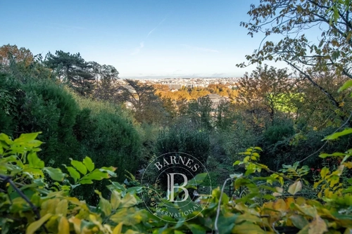 Image d'un maison 7 pièces 220 m² à 980000€ à la mulatière (69350)