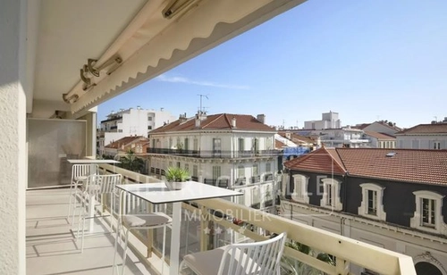 Image d'un appartement 3 pièces 64 m² à 1095000€ à cannes (06400)