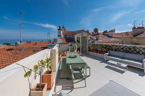 Image d'un appartement 5 pièces 152 m² à 1380000€ à beaulieu-sur-mer (06310)