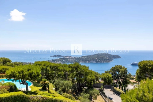 Image d'un appartement 4 pièces 112 m² à 1690000€ à villefranche-sur-mer (06230)