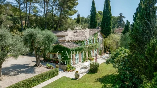Image d'un maison 8 pièces 271 m² à 1990000€ à mougins (06250)