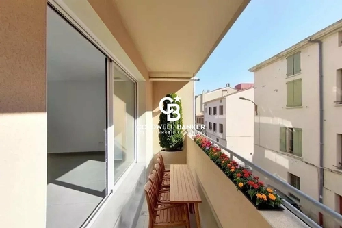 Image d'un appartement 3 pièces 70 m² à 215000€ à port-vendres (66660)