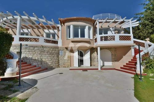 Image d'un maison 10 pièces 260 m² à 2180000€ à antibes (06600)