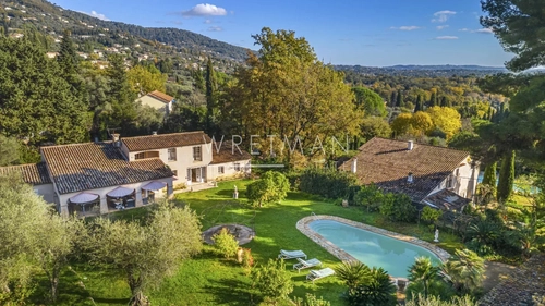 Image d'un maison 5 pièces 252 m² à 850000€ à spéracèdes (06530)