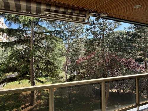 Image d'un appartement 3 pièces 84 m² à 595000€ à saint-cloud (92210)