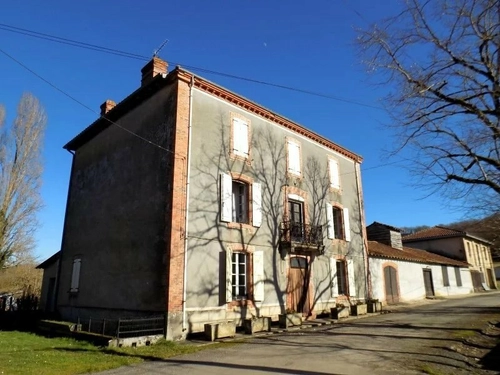 Image d'un maison 11 pièces 310 m² à 210000€ à boulogne-sur-gesse (31350)