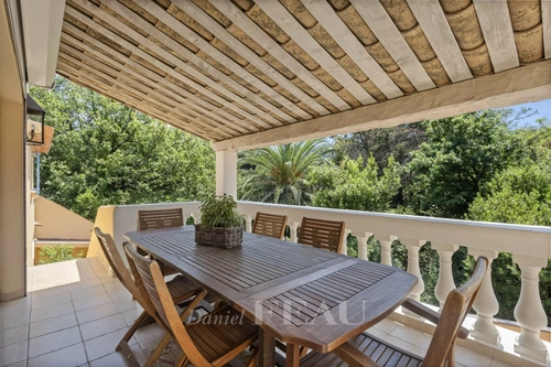 Image d'un appartement 6 pièces 215 m² à 1695000€ à saint-tropez (83990)