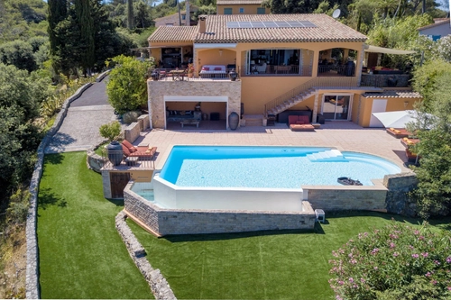 Image d'un maison 11 pièces 300 m² à 2850000€ à biot (06410)