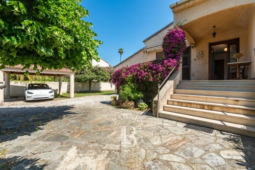 Image d'un maison 8 pièces 149 m² à 650000€ à saint-florent (45600)