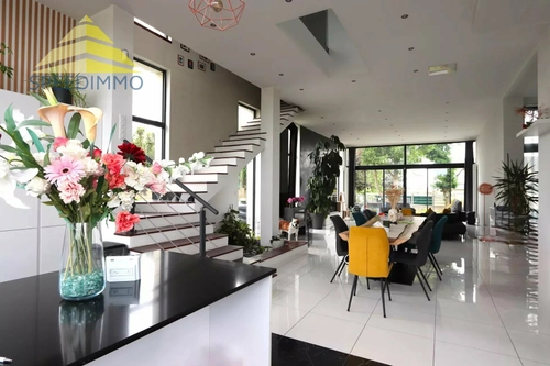 Image d'un maison 7 pièces 190 m² à 789500€ à varennes-jarcy (91480)