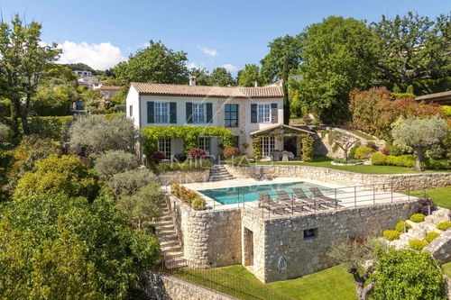 Image d'un maison 7 pièces 220 m² à 2800000€ à châteauneuf-grasse (06740)